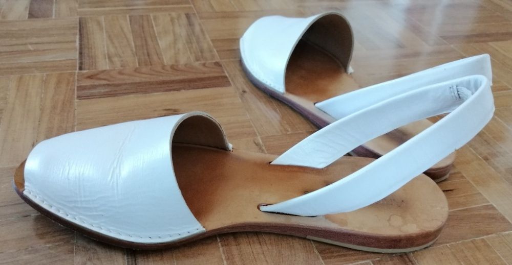 Sandálias Anne Thomas