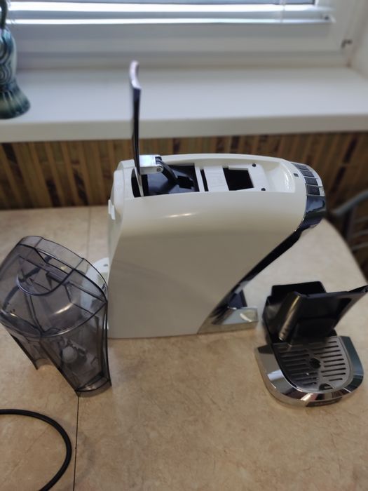 Капсульна кофе машина