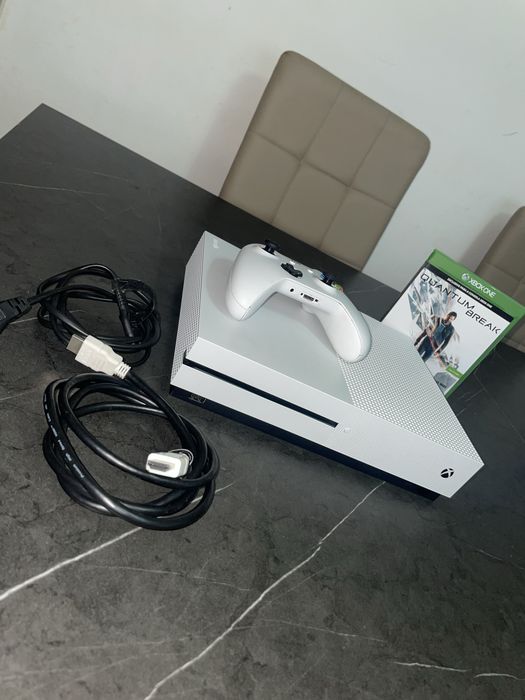 Xbox  One S - 1T