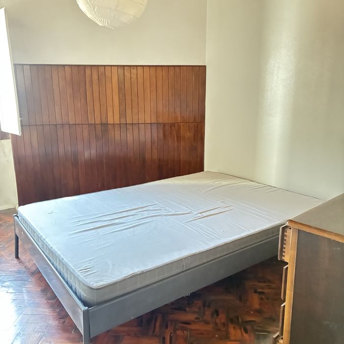 Vendo  cama de casal