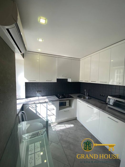 Оренда студії на 97 кварталі