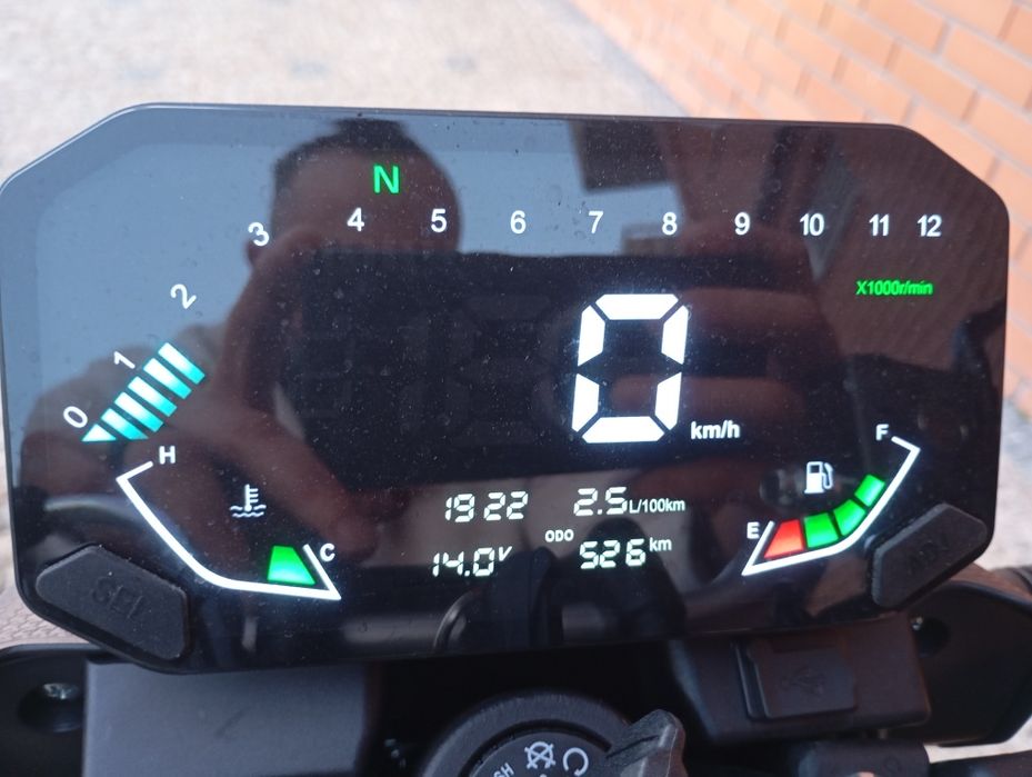 Vendo moto Voge 125r