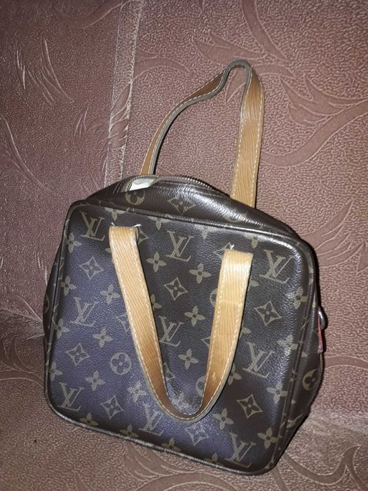 Продам Сумочки жіночі