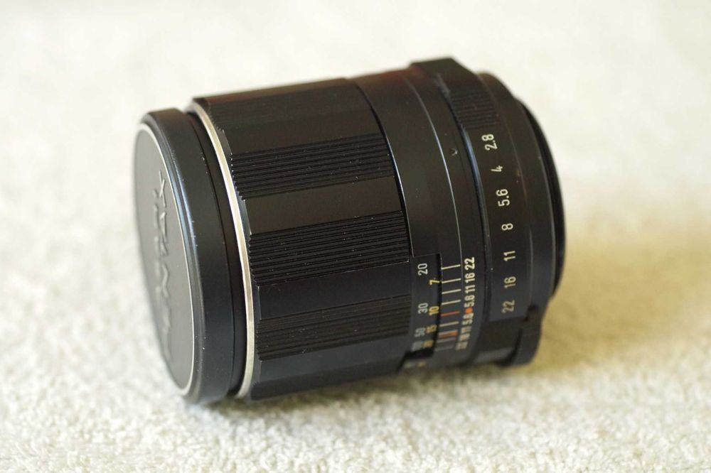 Super Takumar 105mm f/2.8 • m42