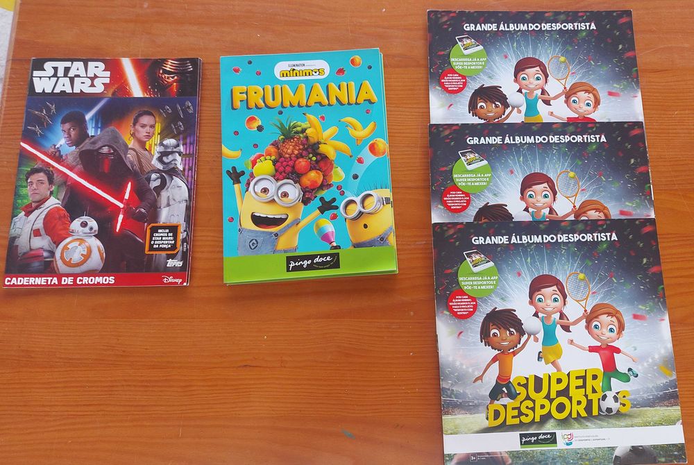 Cadernetas NOVAS diversas Futebol / Infantil