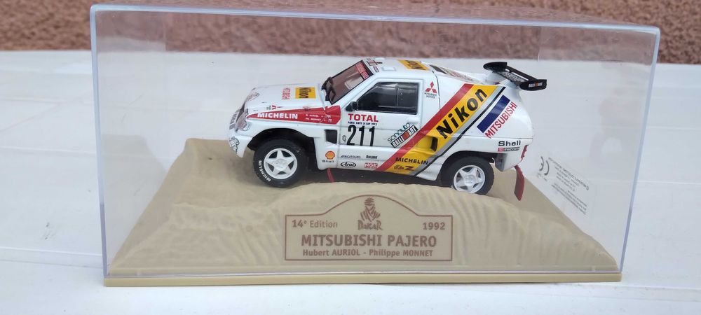 Rally Paris-Dakar : faço a 15€ cada se comprar o lote de 18 modelos.