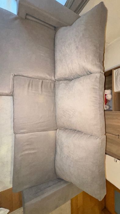 Sofá com chaise lounge