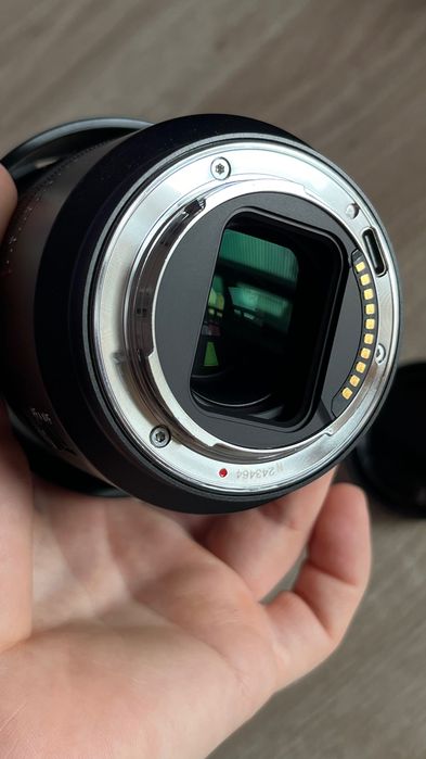 Ідеальний, майже новий Обʼєктив 7artisans 85mm f1,8 Sony full frame + фільтри в подарунок