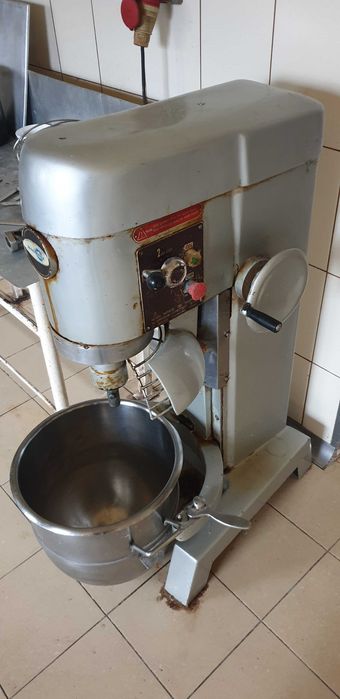 mikser planetarny ubijaczka cukiernicza 50l