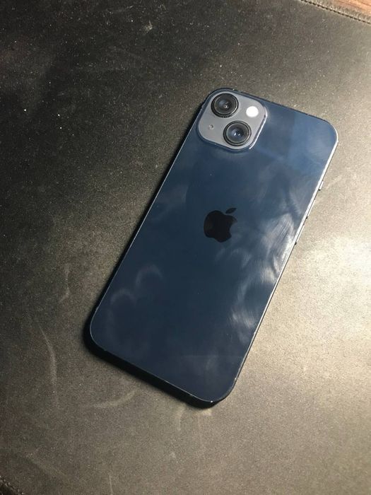 iPhone 13 — ідеальний стан, швидка відправка