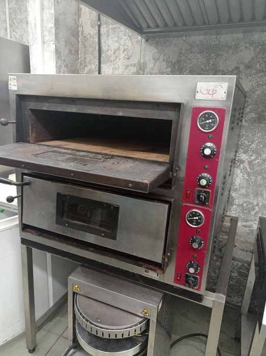 Сдам автономную кухню - c дорогим оборудованием в центре.