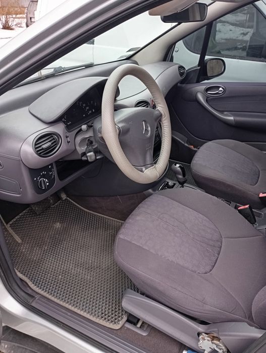 Mercedes A160 бензин 1.6 автомат