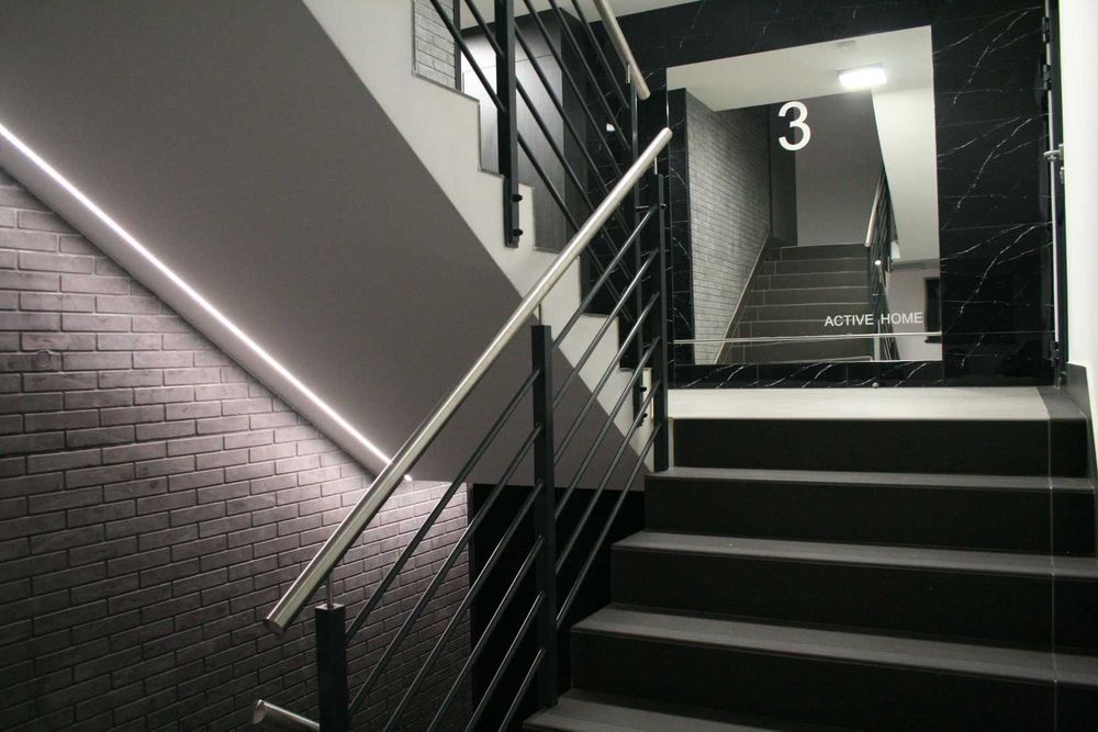 Apartament 2 pokojowy (ul. Okrzei, Dolina Silnicy), miejsce garażowe