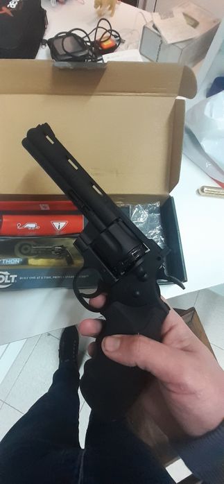 Revolver PYTHON 357