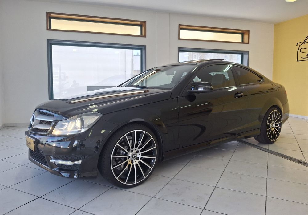 Mercedes-Benz C220 D AMG EDITION1
