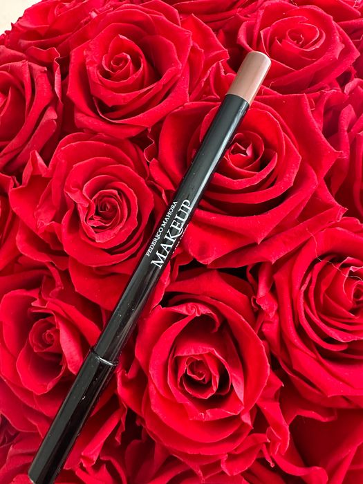 FM Federico Mahora lipliner make up Konturówka do ust kredka nude