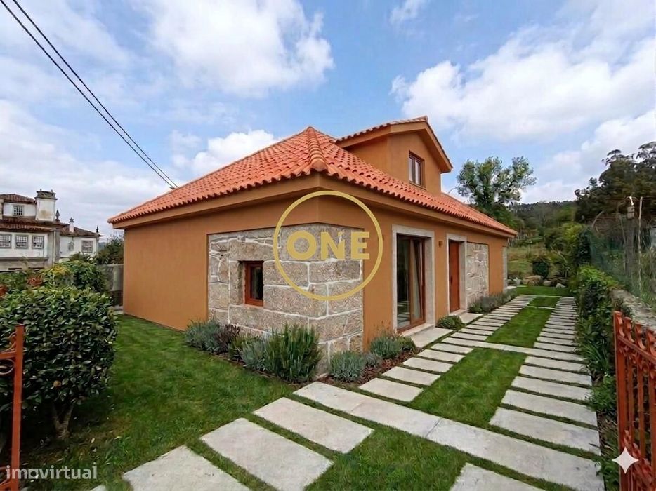T3 Detached House Under Construction in Lemenhe, Vila Nova de Famalicão, Located in