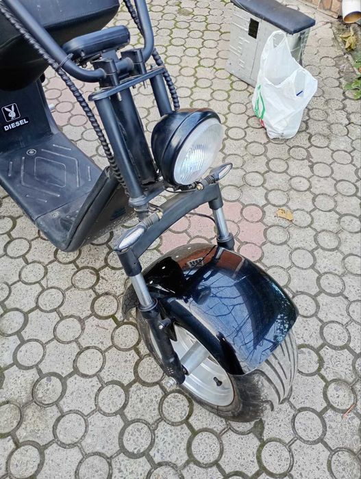 Електроскутер в гарному стані. Майже новий