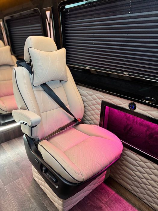 Перишивка салона , комплексне переобладнання бусів