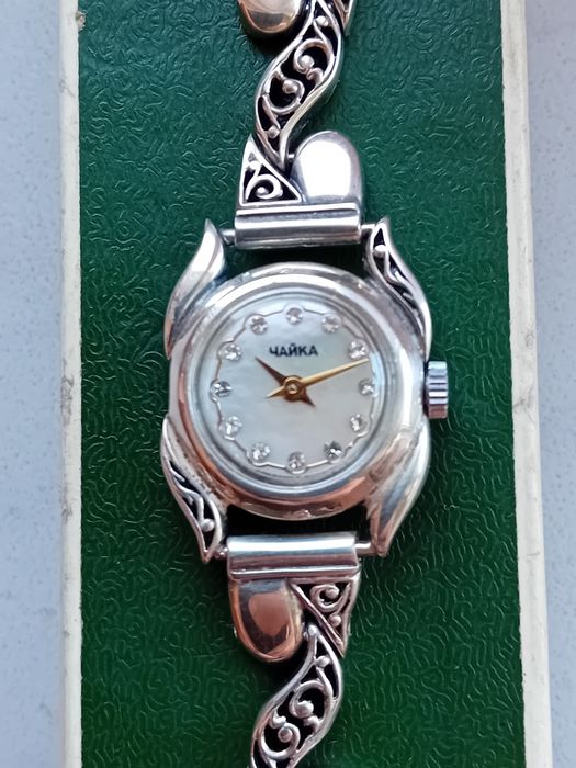 Часы Чайка в серебряном корпусе 925 с серебряным браслетом
