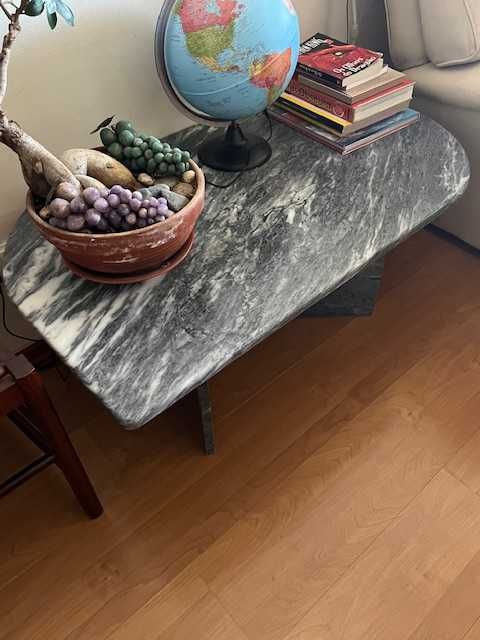 Mesa centro sala em Mármore