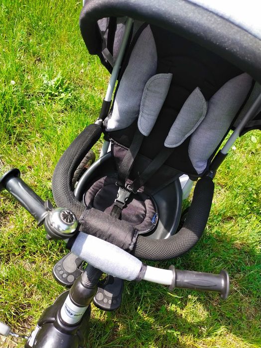 Rowerek trójkołowy Baby Mix TYPHOON 360 obrotowy