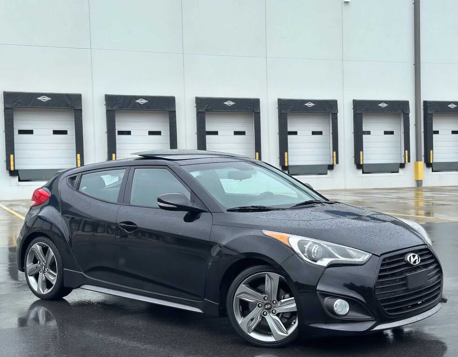 Hyundai Veloster      2015