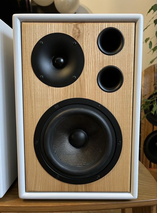 Kolumny podstawkowe STX Dayton Audio