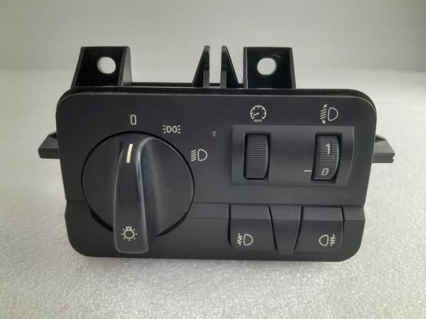 Botão / interruptor de luzes BMW 3 Compact (E46)