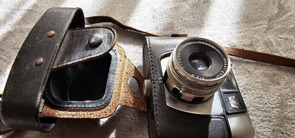 Vendo Máquina fotográfica vintage Halina Paulette