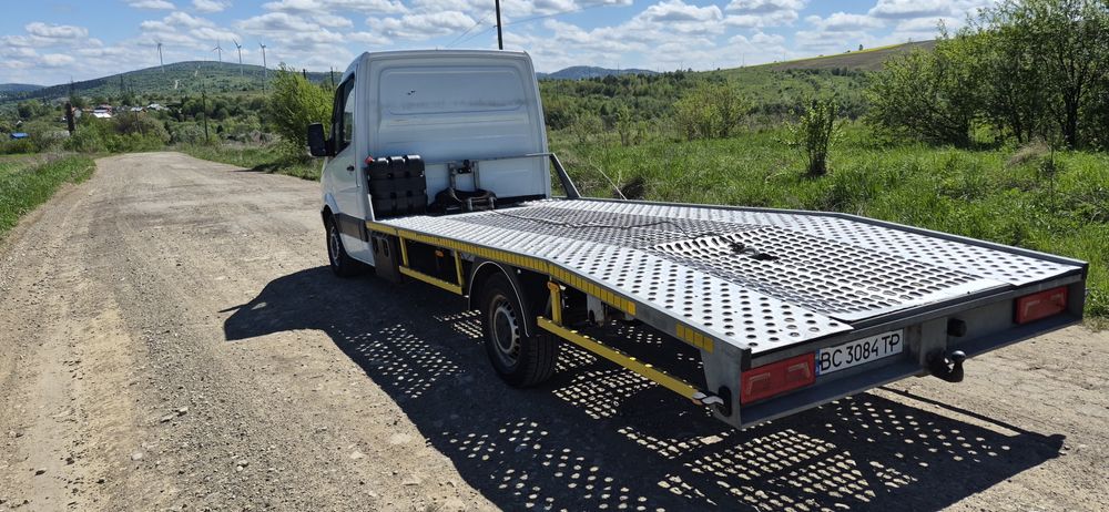 Евакуатор Sprinter 315