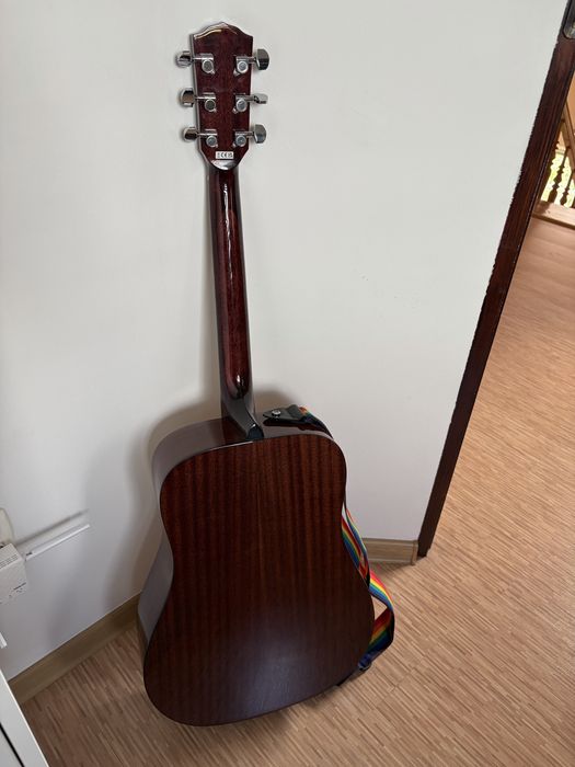 gitara Fender CD-60 + pokrowiec, pasek i kostki