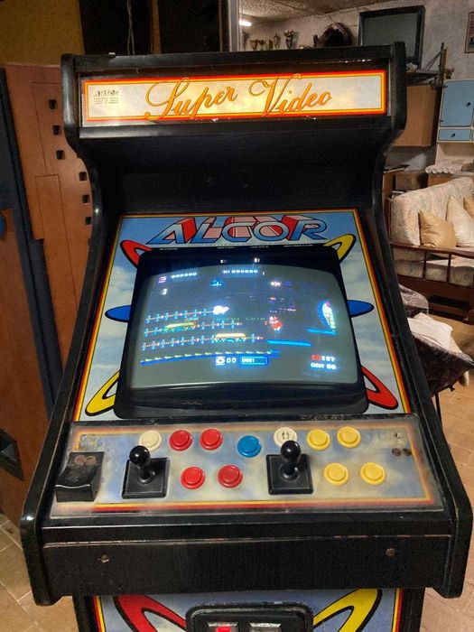 Máquina Video Arcade