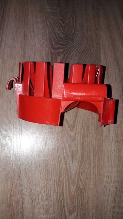 Wyciskacz sito czerwone na wiadro do mopa