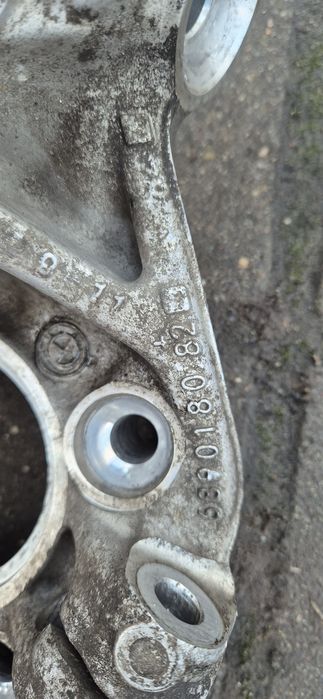 BMW U10 U11 U25 X1 X2 24r Zwrotnica Prawa Strona Przód
