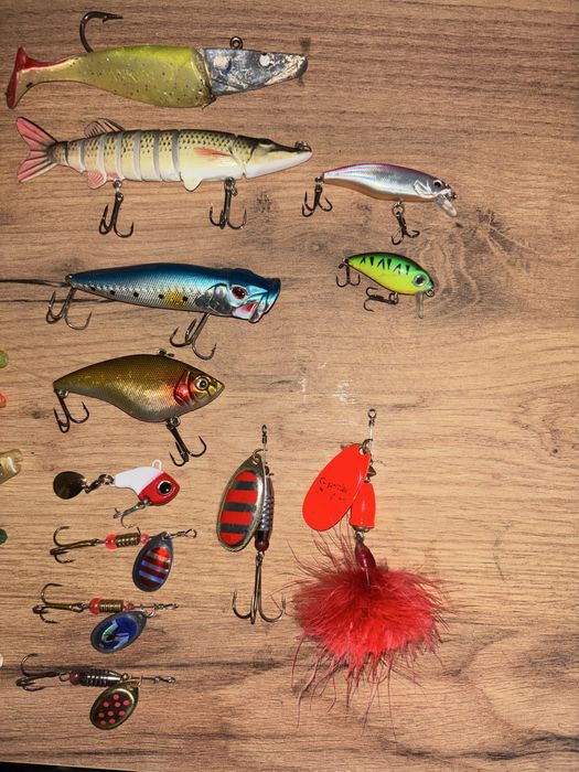 zestaw przynęt spinningowych