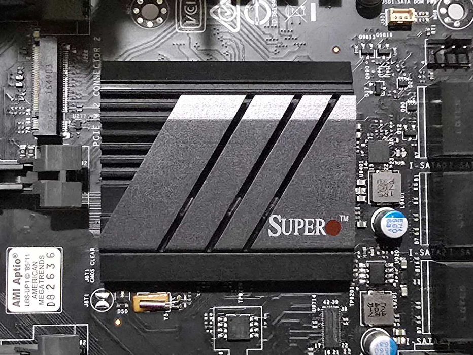 Bundle Intel Core i7-7700k\Motherboard\32GB RAM DDR4\Cooler\SSD 250GB