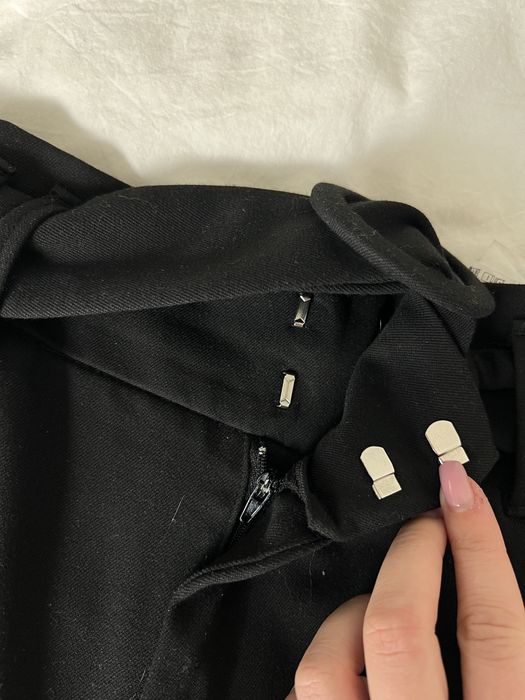 Eleganckie materiałowe spodnie z paskiem Zara XS czarne garniturowe