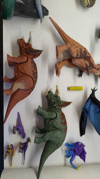 Теризинозавр  Світ Юрського періоду Jurassic world дракон трицератопс динозавр dinosaur кетцалькоатль
