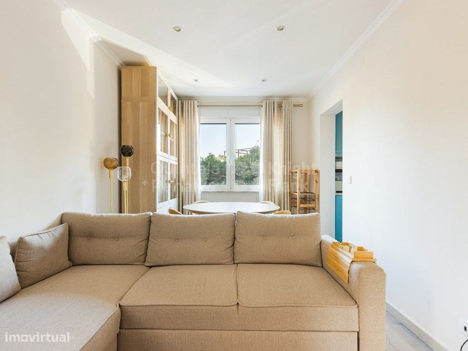 Apartamento T2+1 para arrendamento mobilado na Encarnação