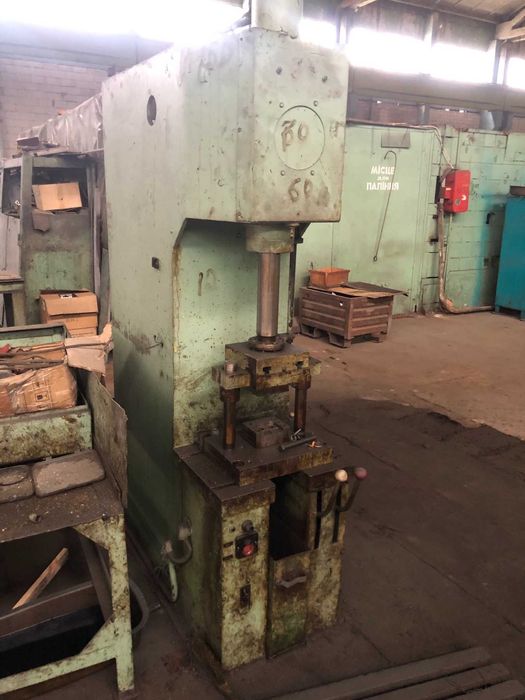 Прес гідравлічний П6320, П6326, П6328, П6330, токарний станок 16А20Ф30