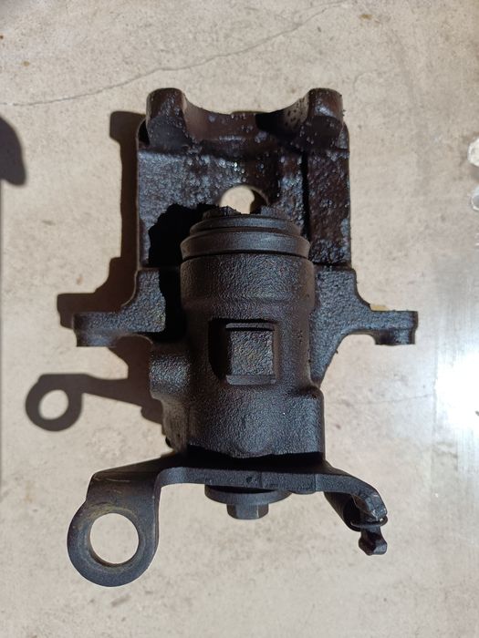 Pinças ou maxilas de travão Ford Focus