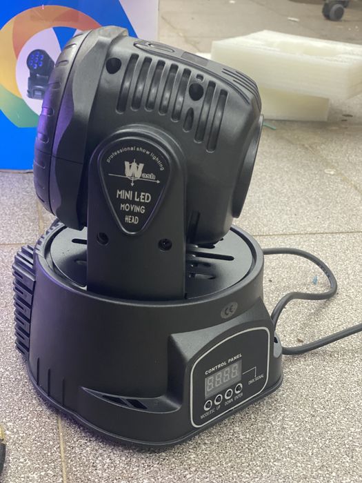 Robô moving head light