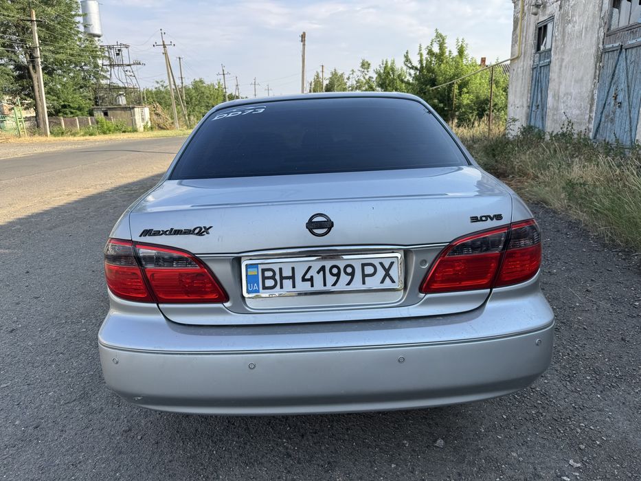Nissan Maxima A33 3.0
