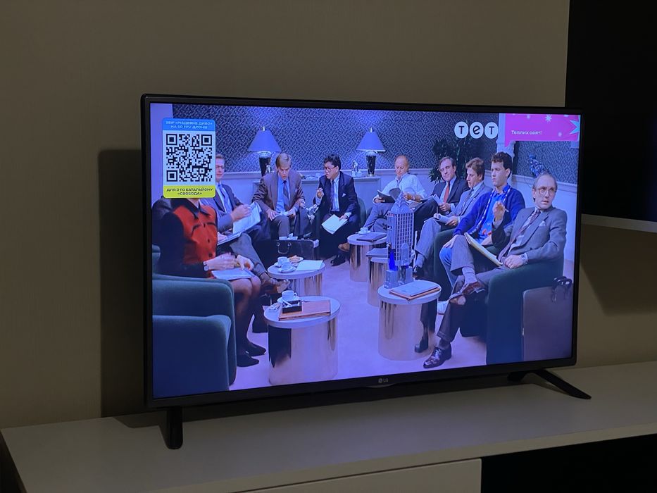 Телевізор LG. Смарт тв. wi-fi. bluetooth