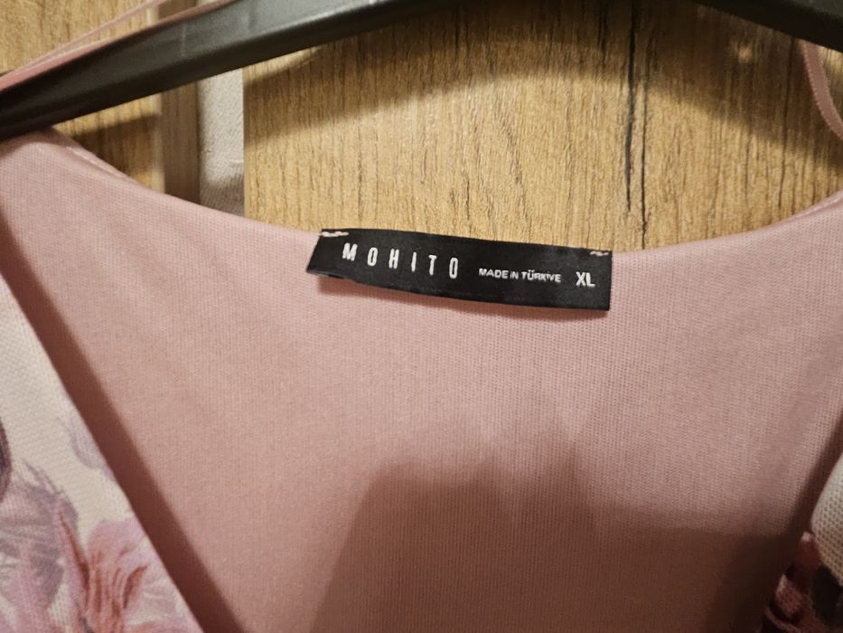 Sukienka Mohito nowa