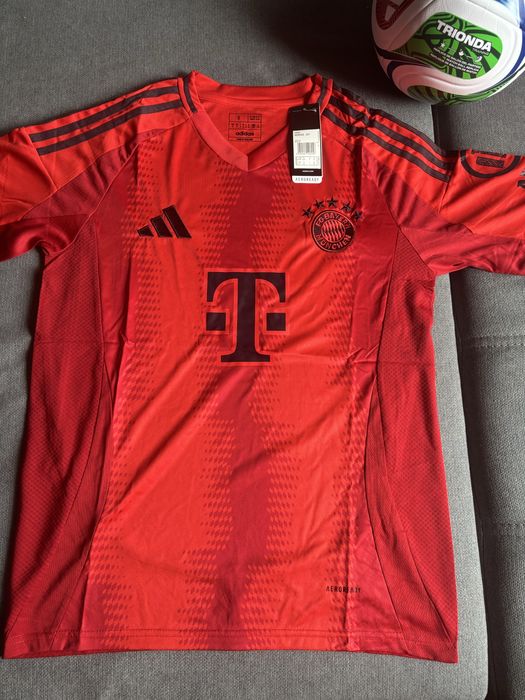 Nowa koszulka piłkarska Bayern Monachium