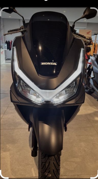 Pcx 2023  14mil km  rodados  terceira revisao a fazer