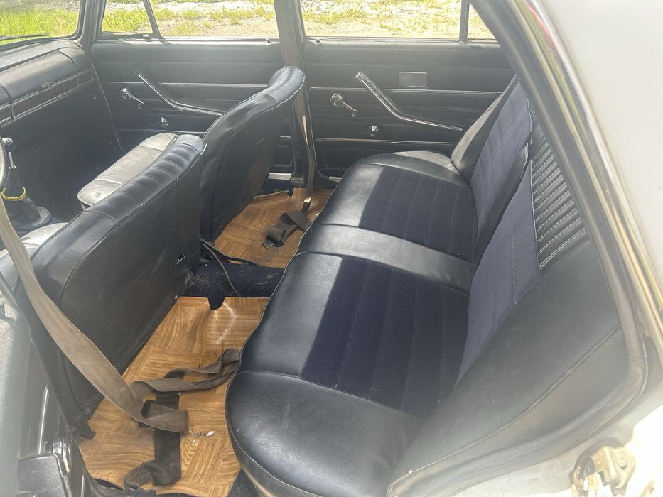 Продам автомобіль ваз 2103