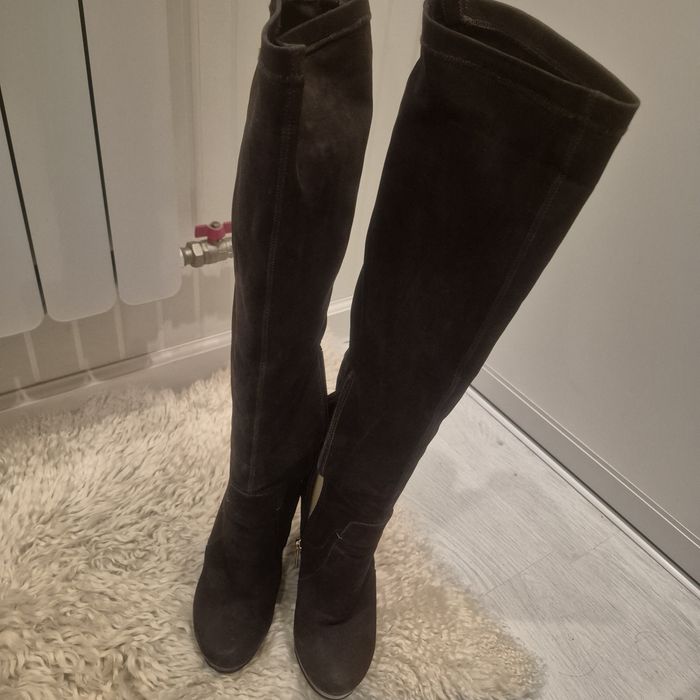 Сапоги- ботфорты, шоколадного цвета, замшевые, 38р Fellini